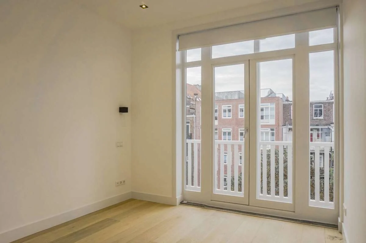 Foto van de Appartement gelegen aan de Ceintuurbaan in Amsterdam