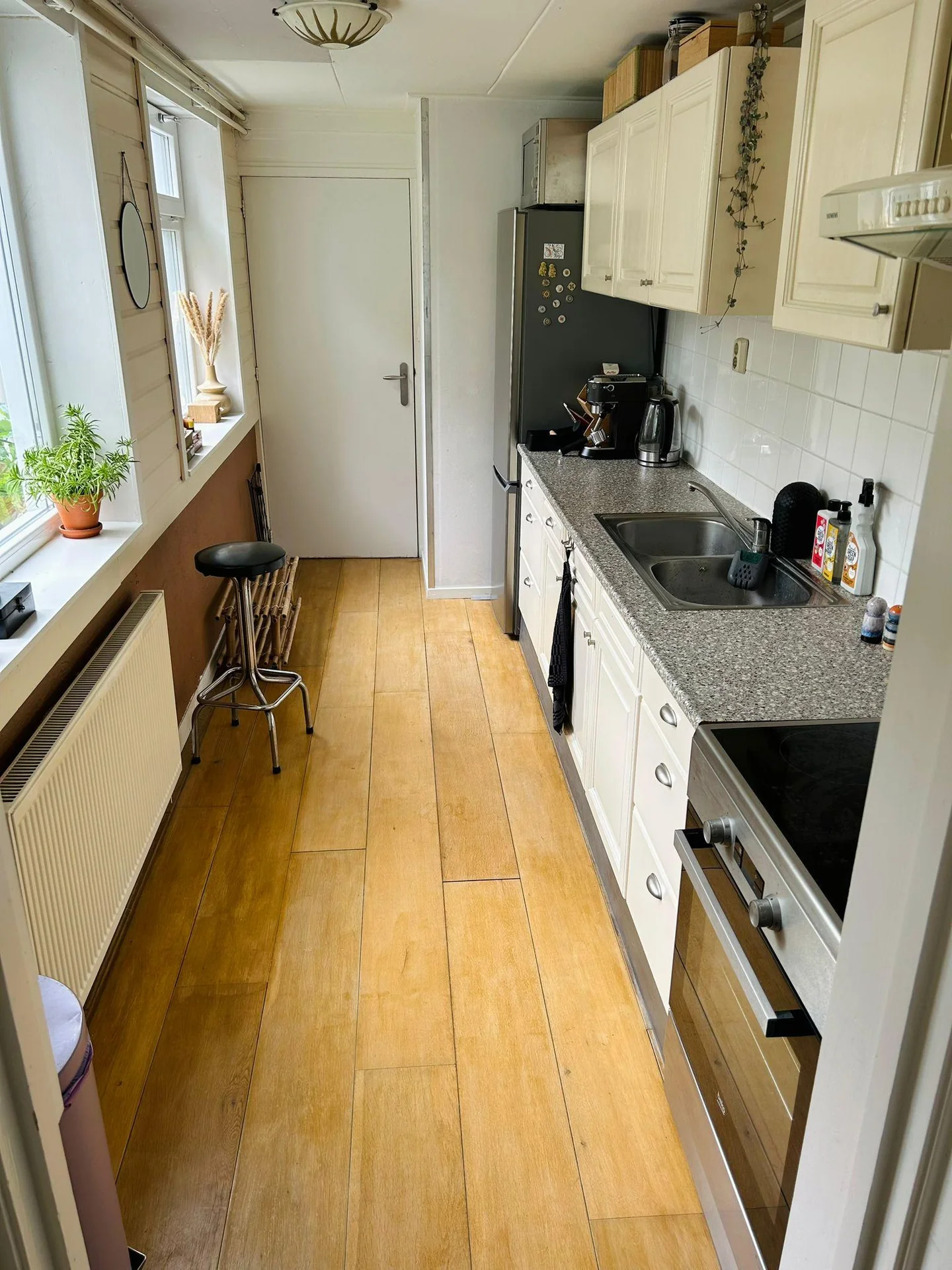 geblurde versie van de foto als achtergrond