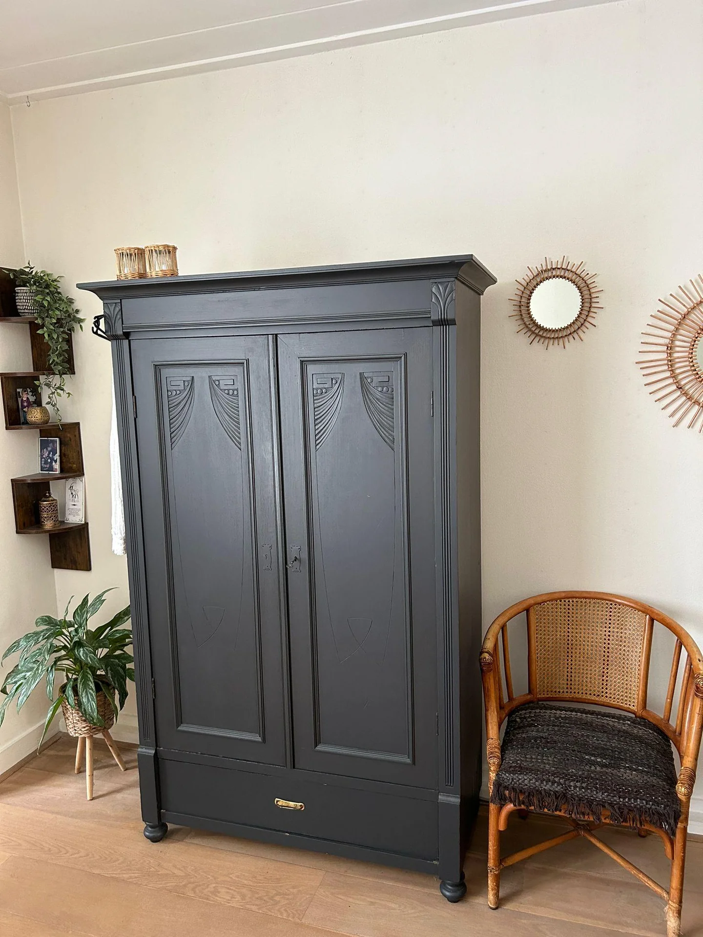 geblurde versie van de foto als achtergrond