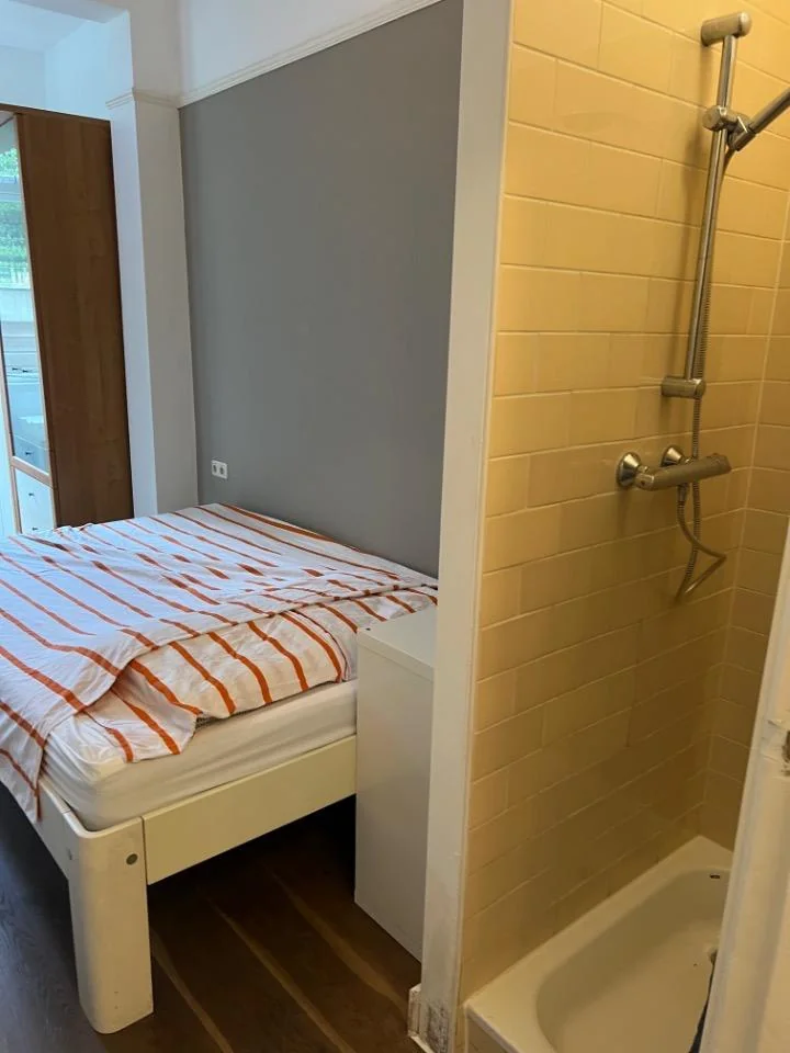 Foto van de Appartement gelegen aan de Ceintuurbaan in Amsterdam