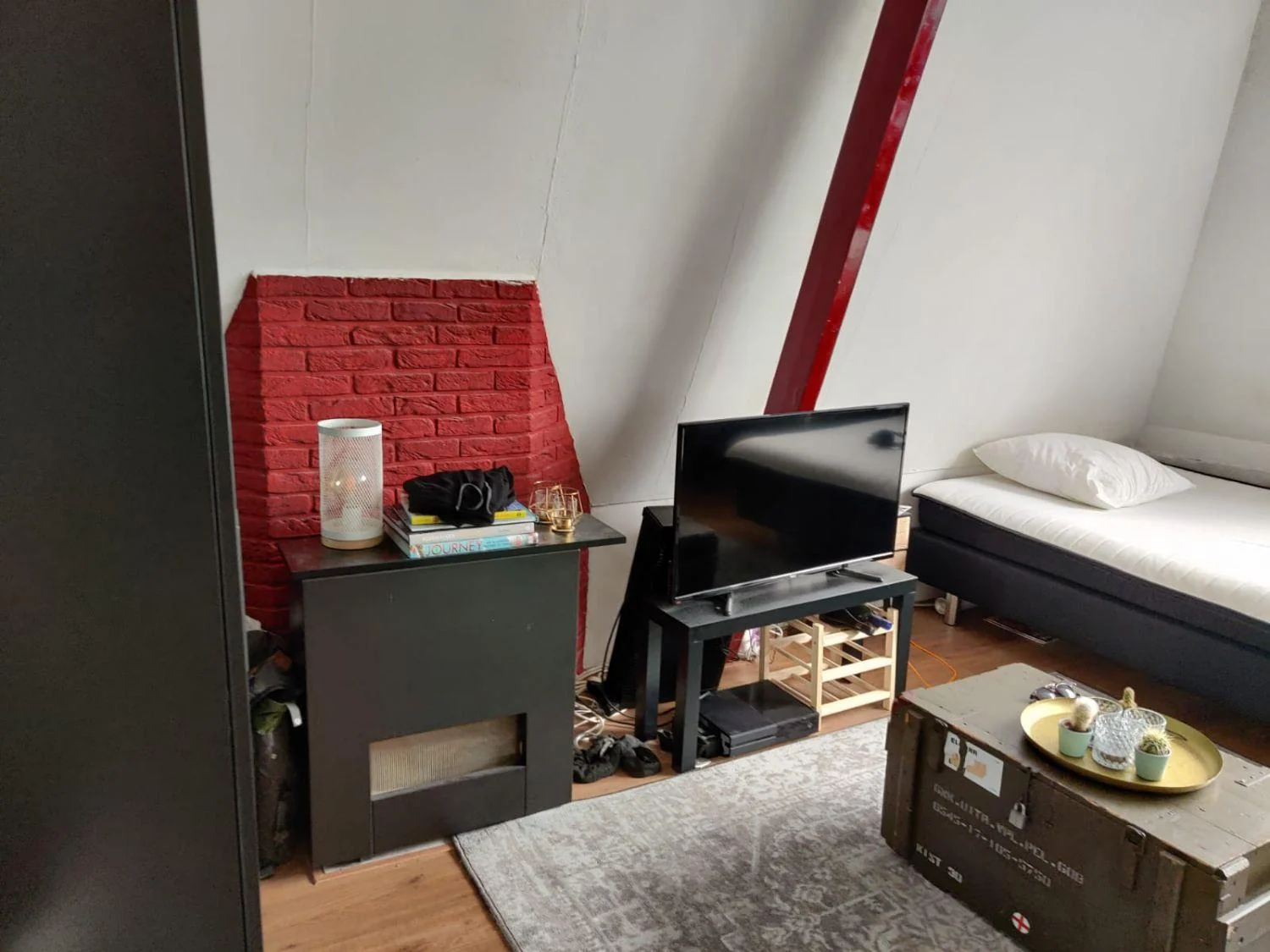 Foto van de Kamer gelegen aan de Jan Nieuwenhuijzenstraat in Haarlem