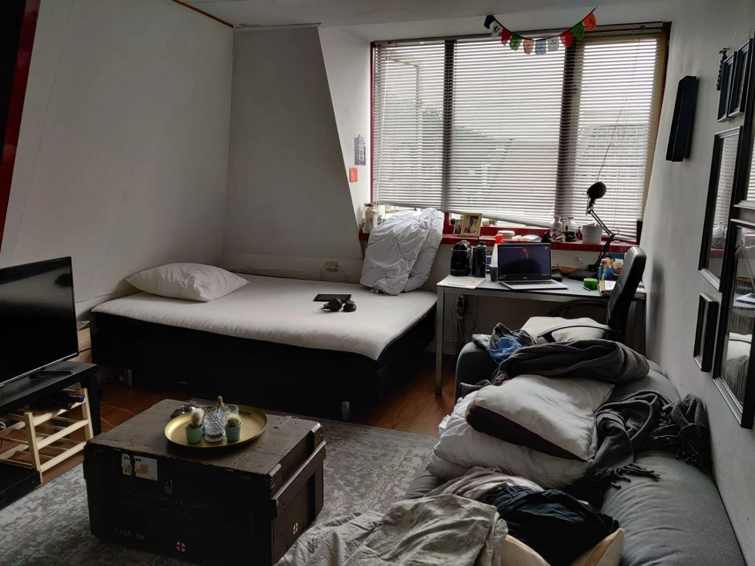 Foto van de Kamer gelegen aan de Jan Nieuwenhuijzenstraat in Haarlem
