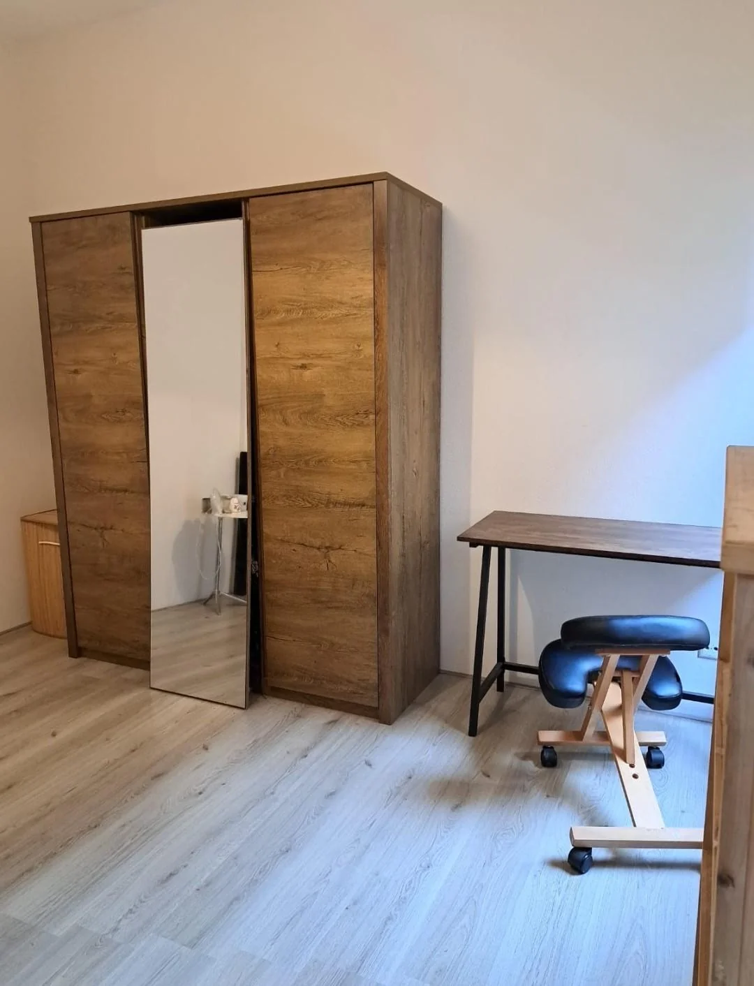 Foto van de Kamer gelegen aan de Leo Smitstraat in Amsterdam