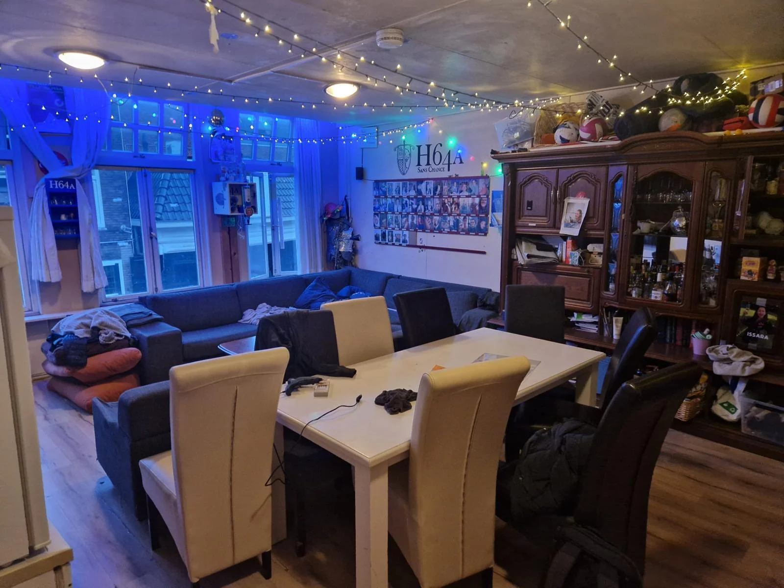 geblurde versie van de foto als achtergrond