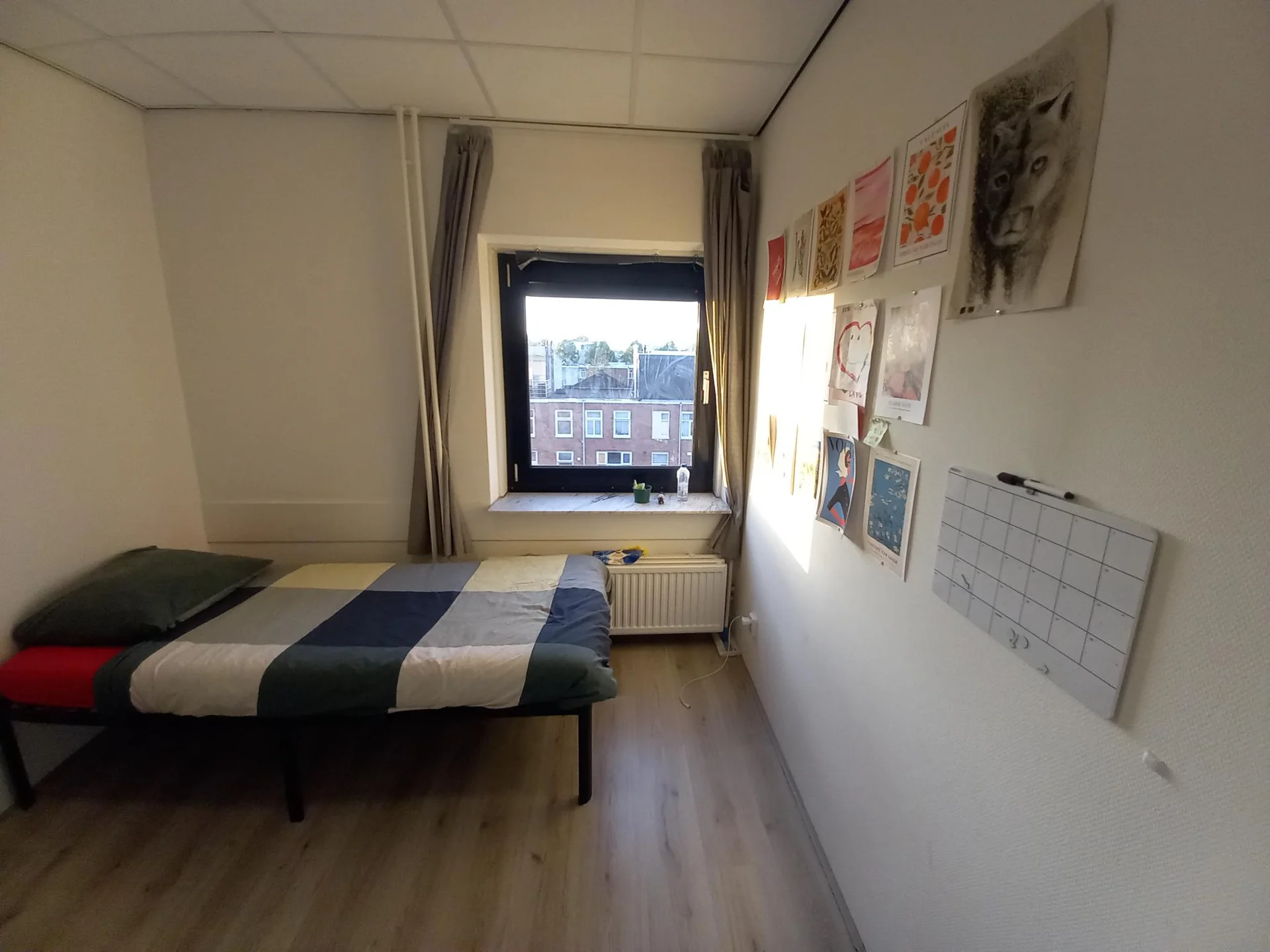 Foto van de Kamer gelegen aan de Waterloolaan in Groningen