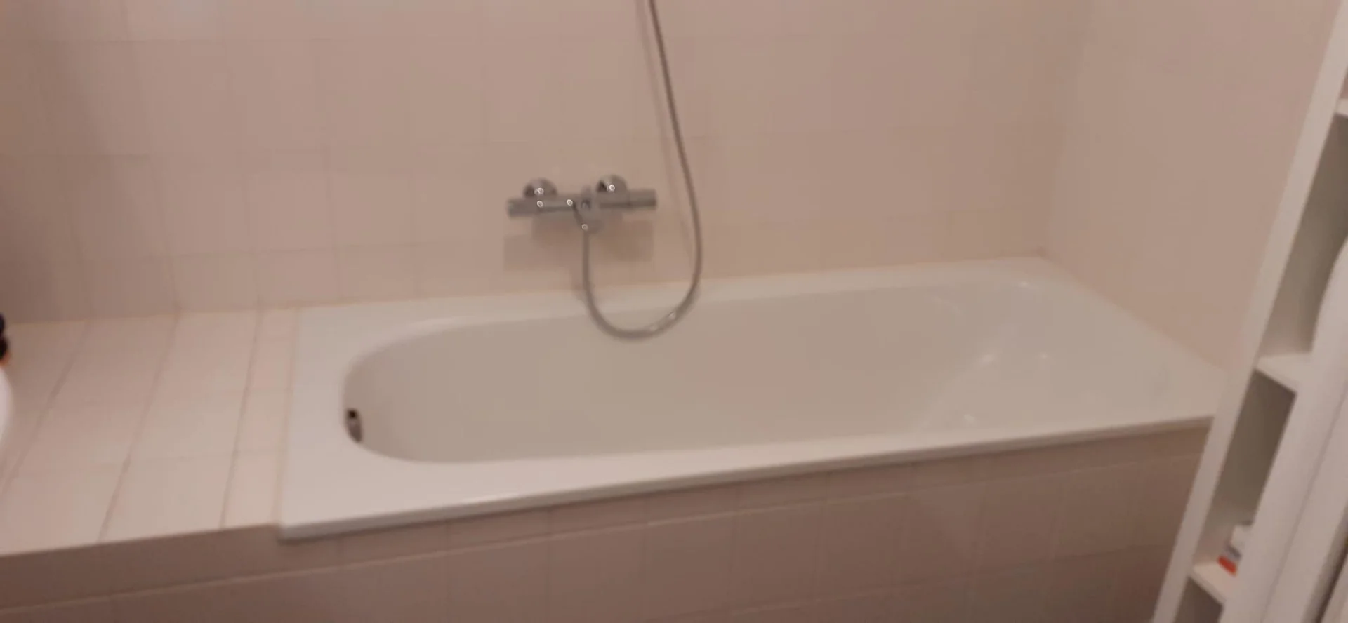 Foto van de Kamer gelegen aan de Veembroederhof in Amsterdam