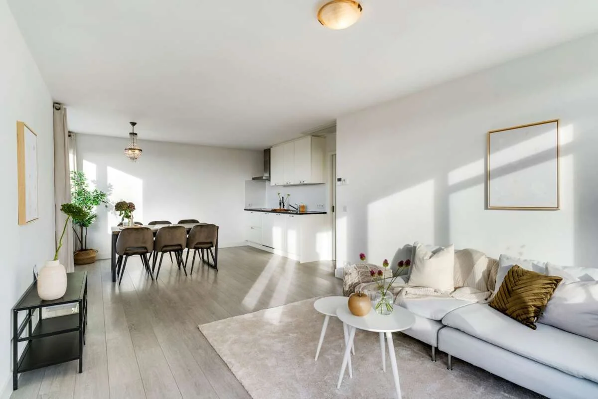 geblurde versie van de foto als achtergrond