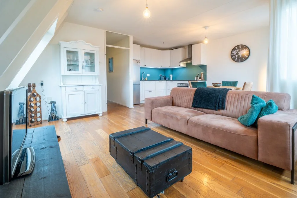 geblurde versie van de foto als achtergrond