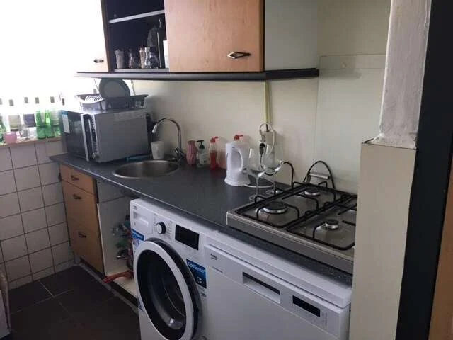 geblurde versie van de foto als achtergrond