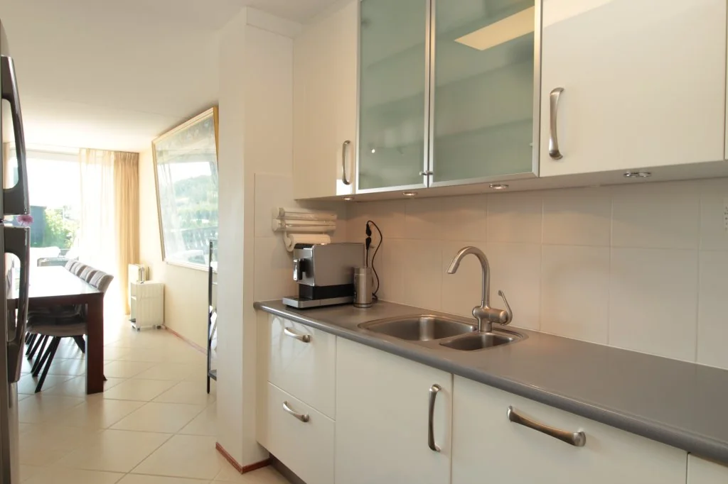 geblurde versie van de foto als achtergrond