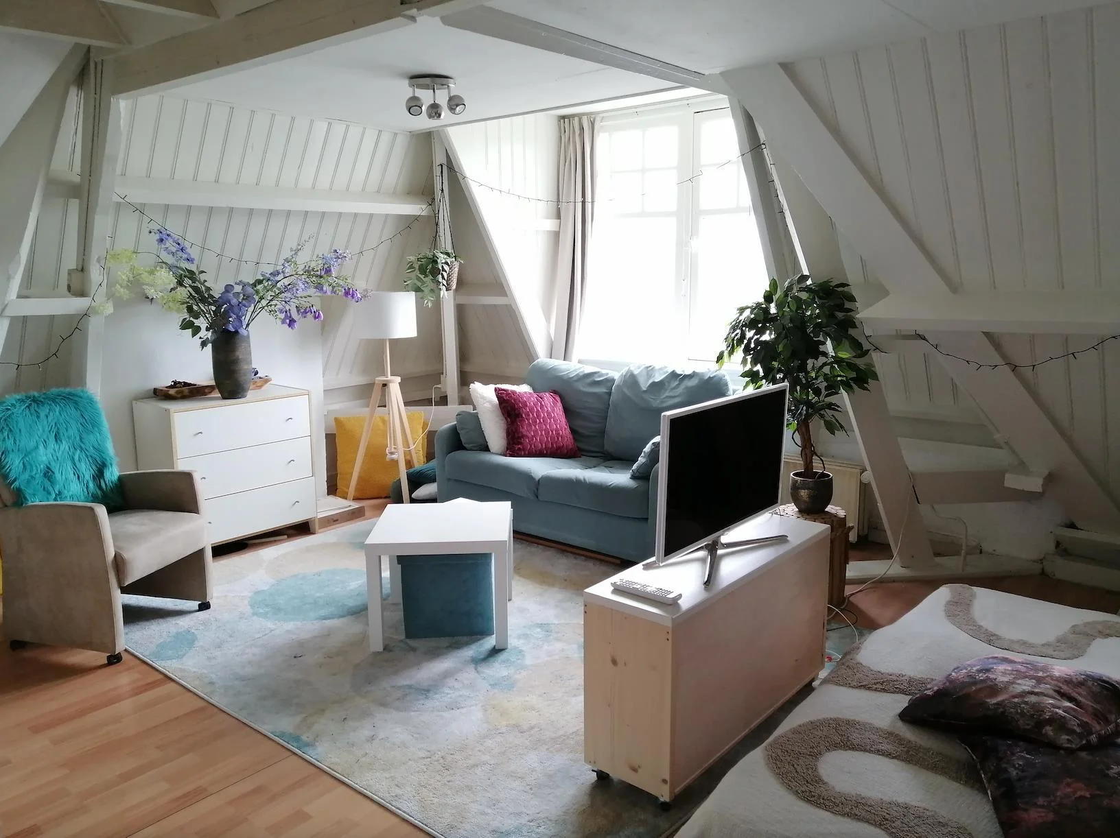 Foto van de Kamer gelegen aan de Stephensonstraat in Den Haag