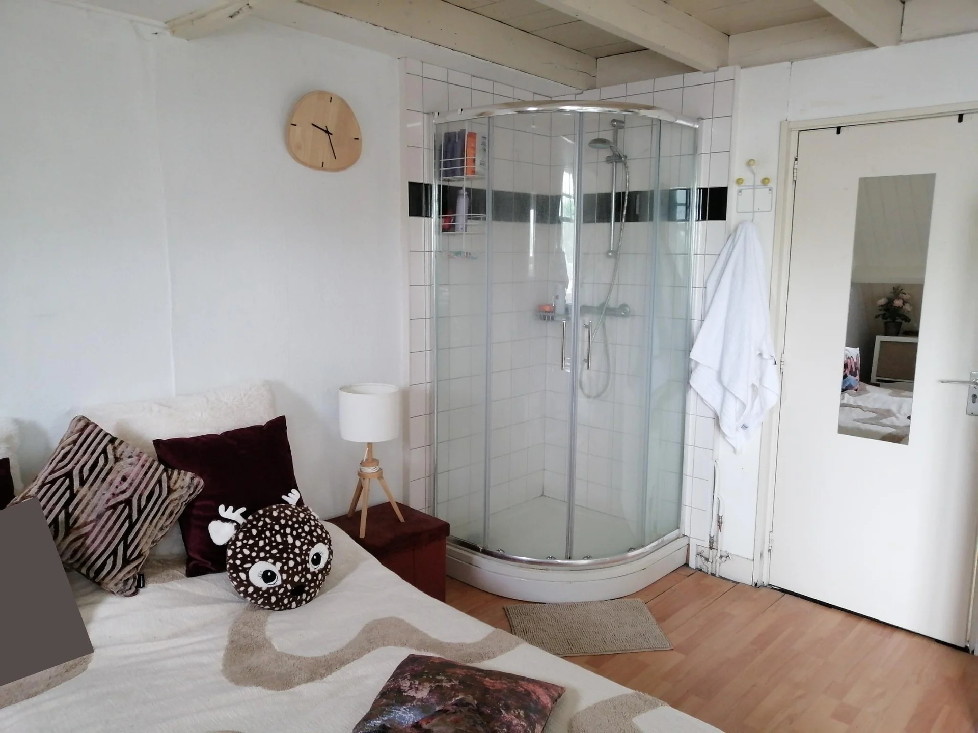 Foto van de Kamer gelegen aan de Stephensonstraat in Den Haag