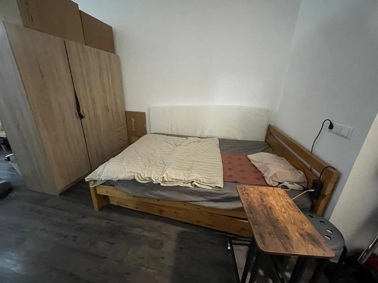 geblurde versie van de foto als achtergrond