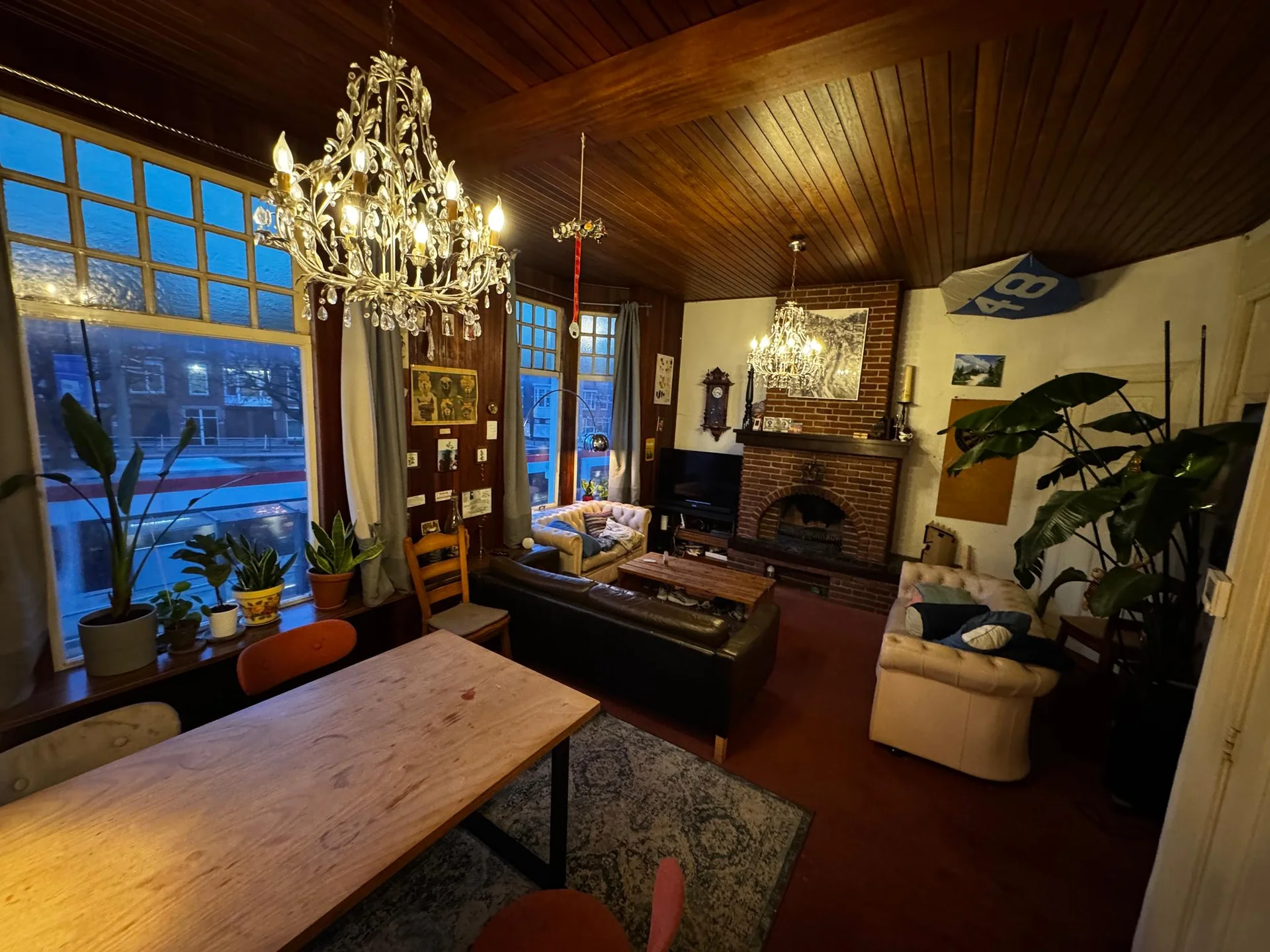 Foto van de Kamer gelegen aan de Weteringkade in Den Haag