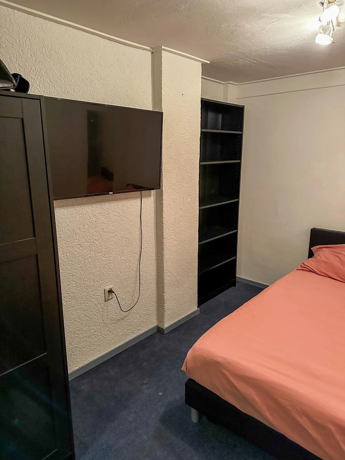 Foto van de Kamer gelegen aan de Broekhovenseweg in Tilburg