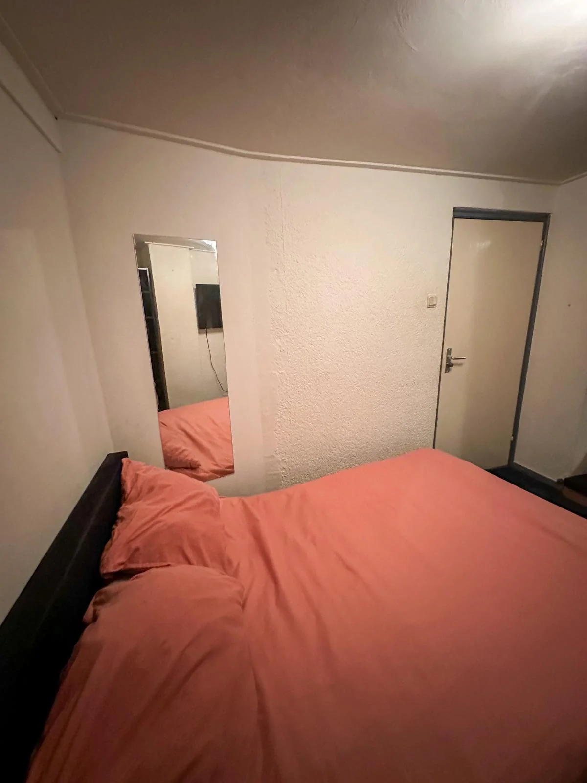 Foto van de Kamer gelegen aan de Broekhovenseweg in Tilburg
