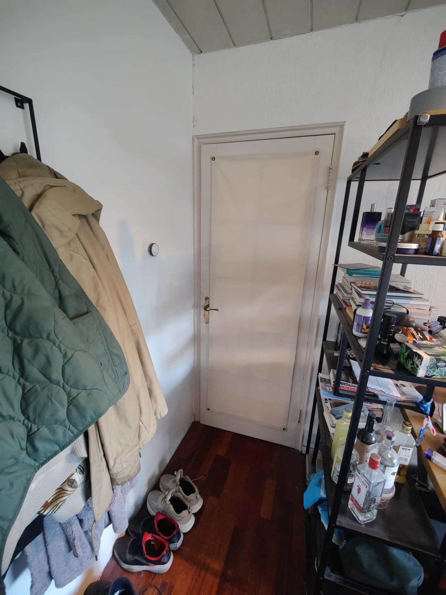 Foto van de Kamer gelegen aan de Stadhoudersweg in Rotterdam
