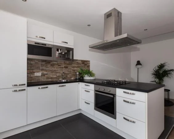 Foto van de Kamer gelegen aan de Frans Bekkerstraat in Rotterdam