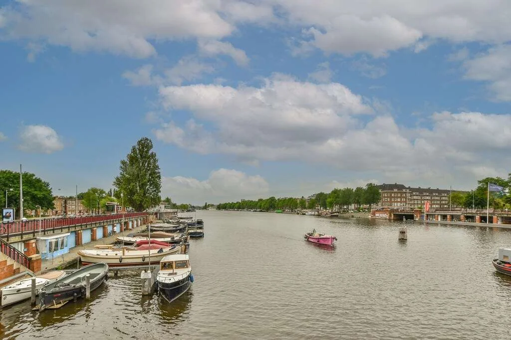 Foto van de Appartement gelegen aan de Amsteldijk in Amsterdam