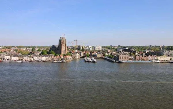 Foto van de Appartement gelegen aan de Euryzakade in Zwijndrecht