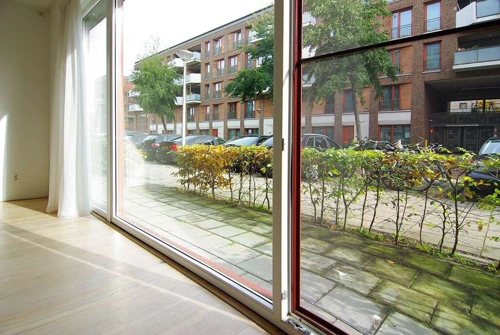 Foto van de Appartement gelegen aan de Suze Robertsonstraat in Amsterdam