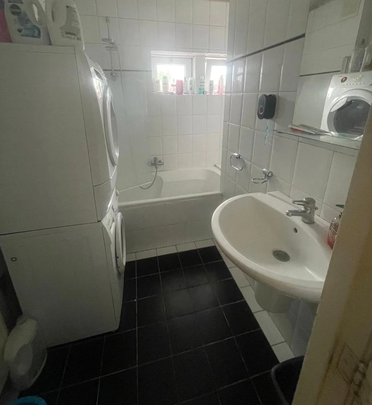 Foto van de Kamer gelegen aan de Van Heuven Goedhartlaan in Amstelveen