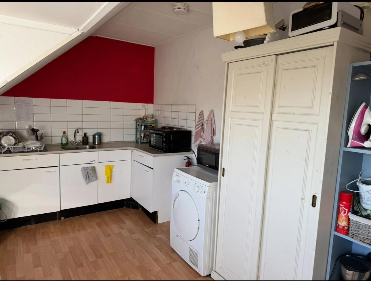 Foto van de Kamer gelegen aan de Soestdijksekade in Den Haag