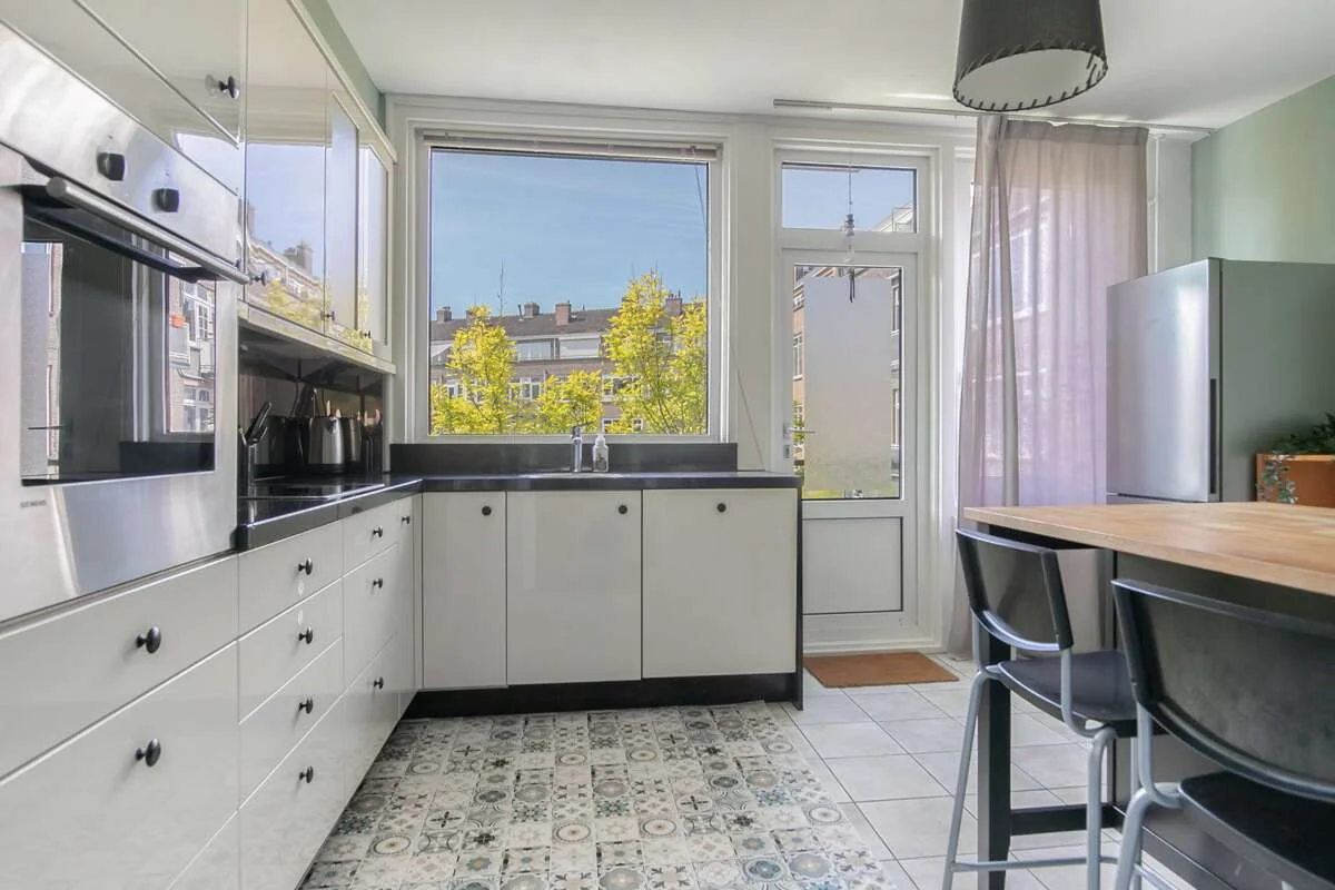 Foto van de Appartement gelegen aan de Statenweg in Rotterdam