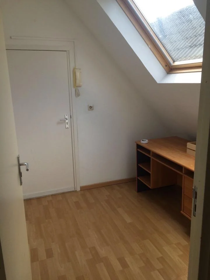 Foto van de Kamer gelegen aan de Polderlaan in Rotterdam
