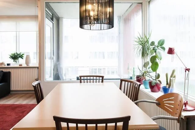 Foto van de Kamer gelegen aan de IJplein in Amsterdam