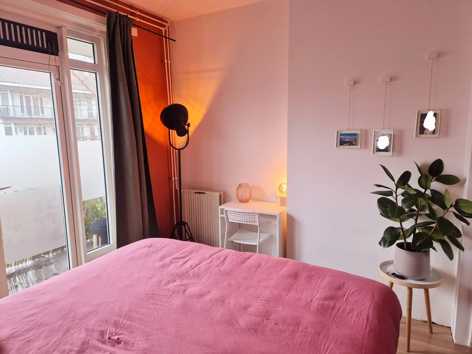Foto van de Kamer gelegen aan de Robert Scottstraat in Amsterdam