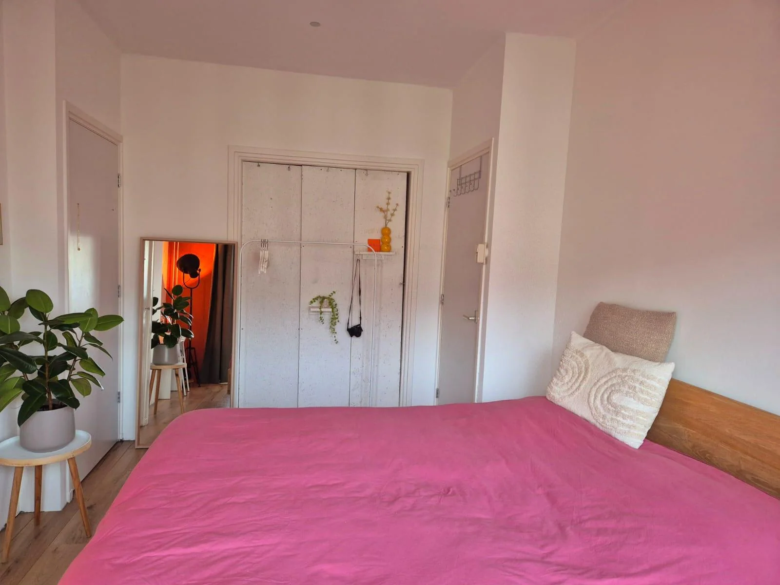 Foto van de Kamer gelegen aan de Robert Scottstraat in Amsterdam