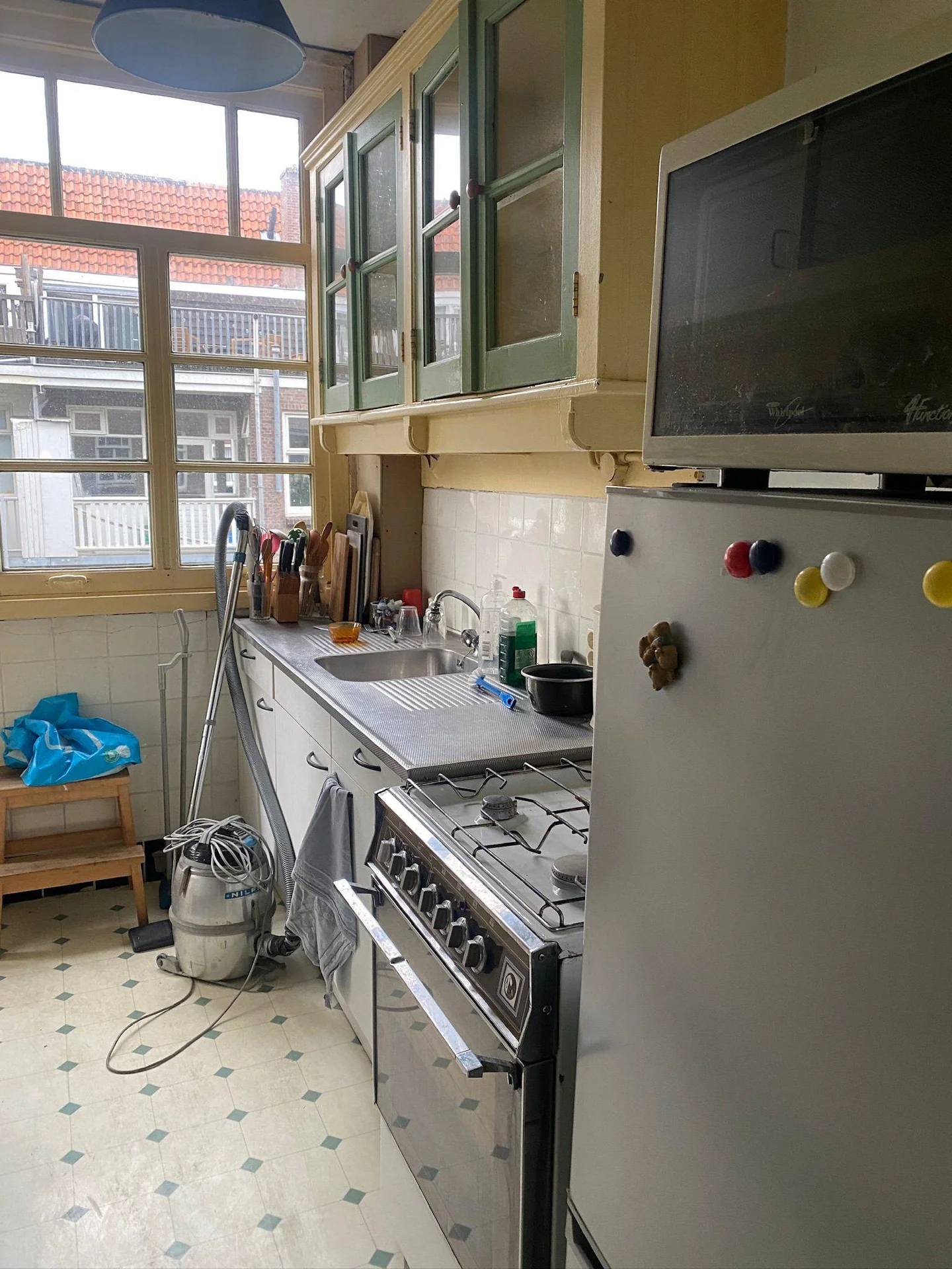 Foto van de Kamer gelegen aan de Van Tuyll van Serooskerkenweg in Amsterdam