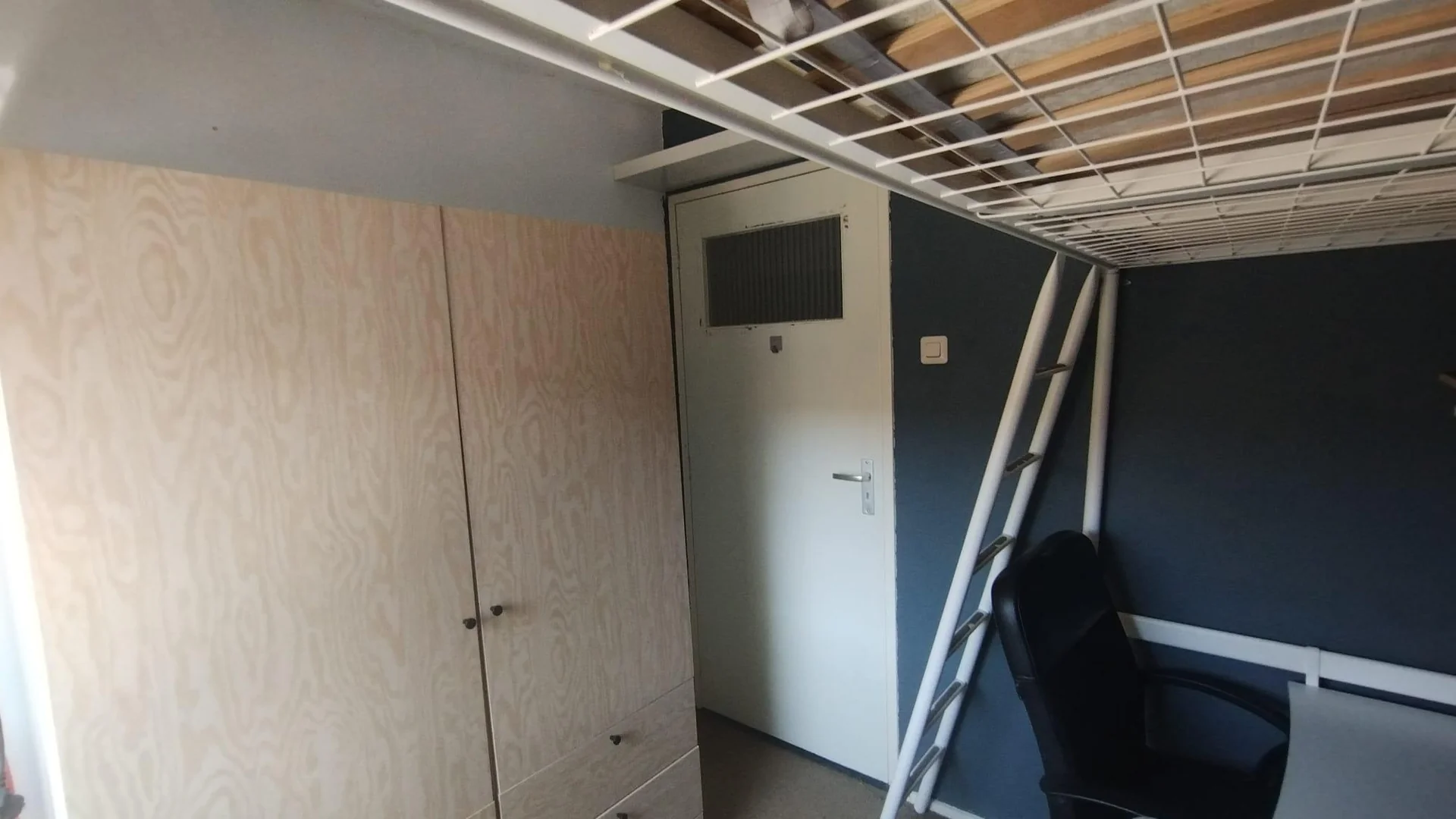 Foto van de Kamer gelegen aan de Jan Bollandlaan in Eindhoven