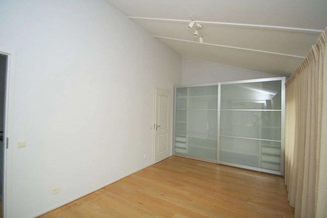 Foto van de Appartement gelegen aan de Maria Dermoûtlaan in Amstelveen