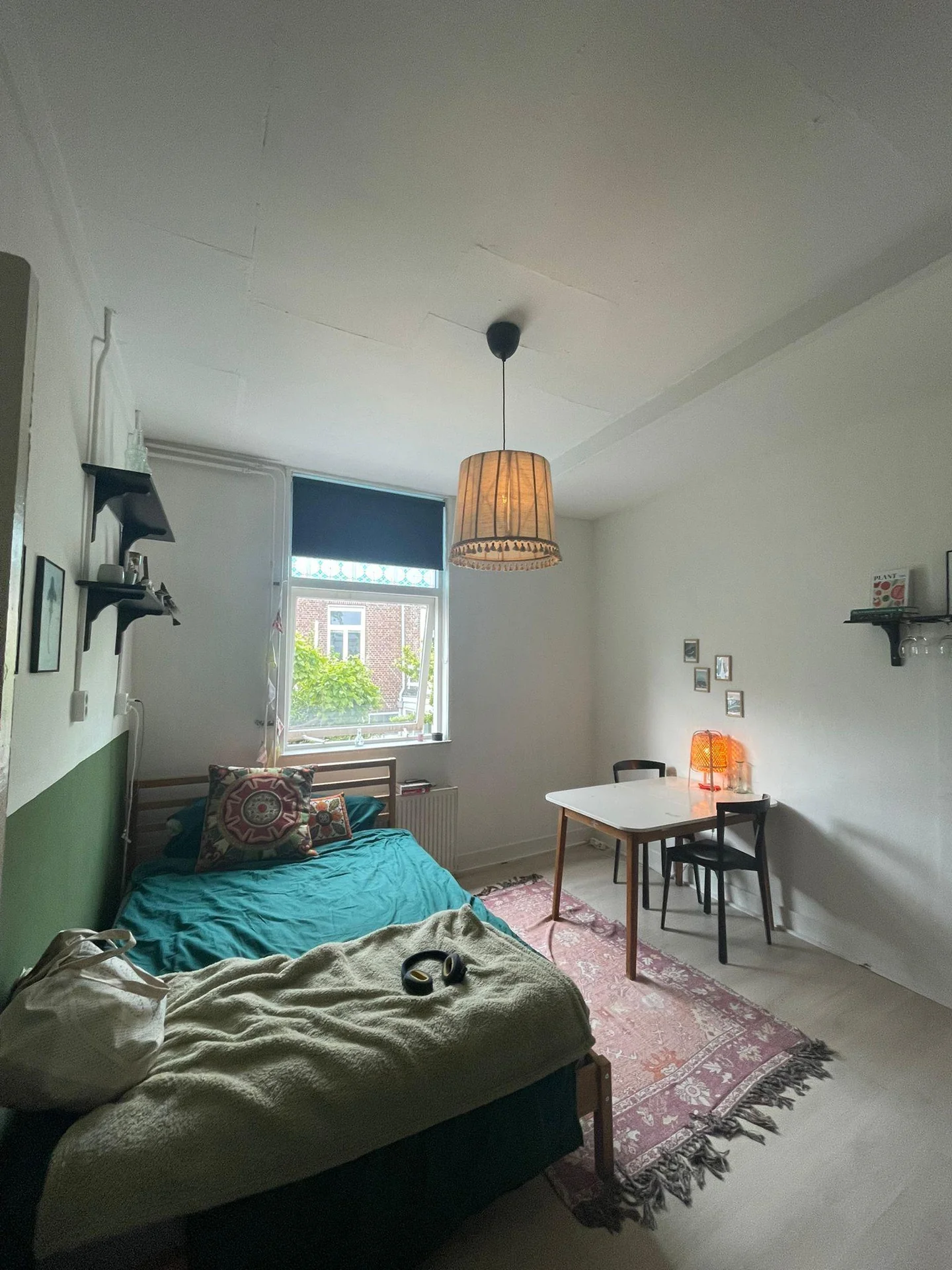 Foto van de Kamer gelegen aan de Gysbert Japicxstraat in Leeuwarden