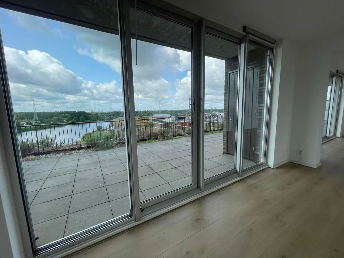 Foto van de Appartement gelegen aan de Emmy Andriessestraat in Amsterdam