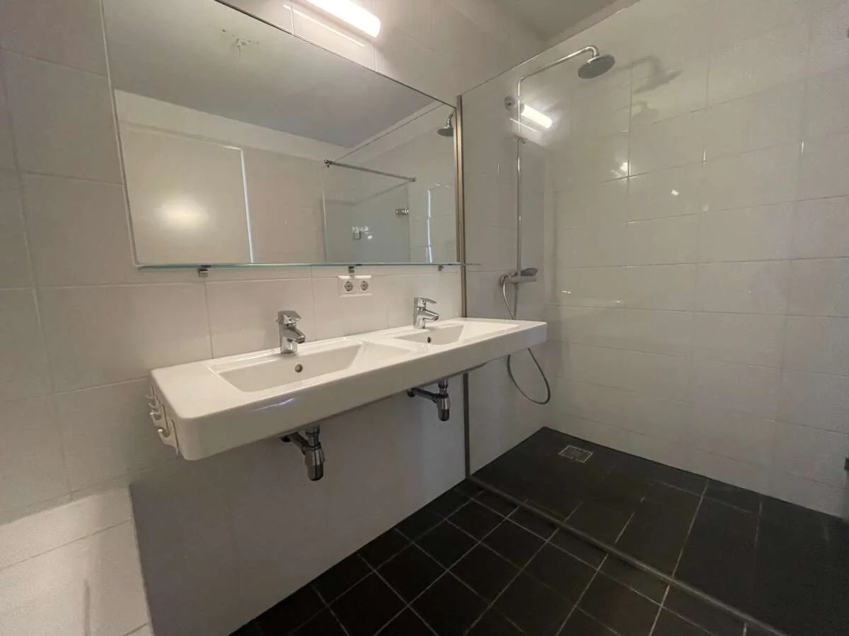 Foto van de Appartement gelegen aan de Emmy Andriessestraat in Amsterdam
