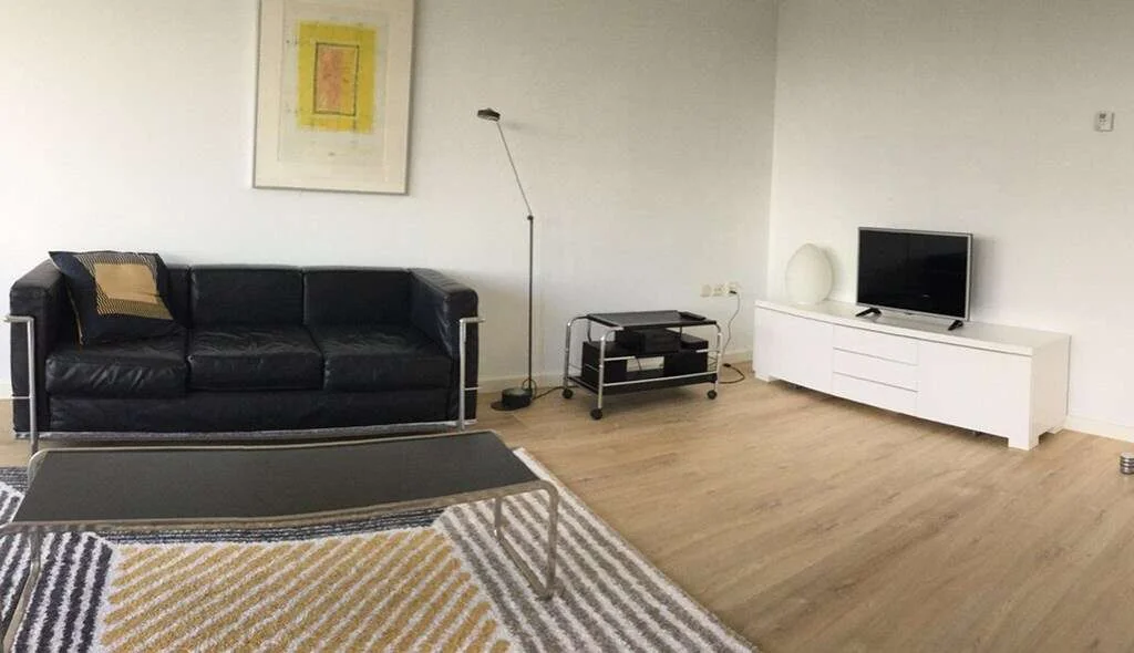 Foto van de Appartement gelegen aan de Omval in Amsterdam