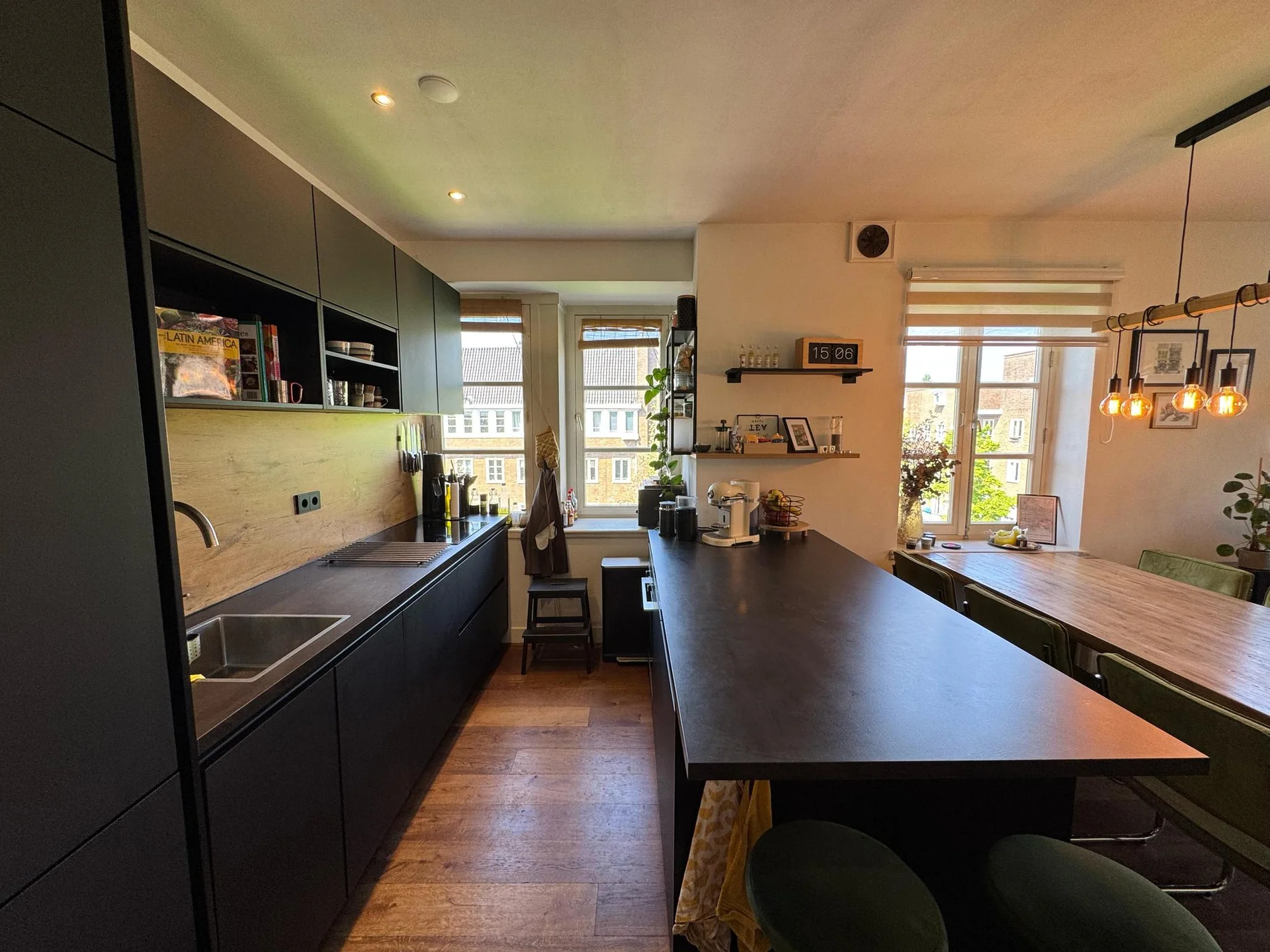 Foto van de Appartement gelegen aan de Jan Evertsenstraat in Amsterdam