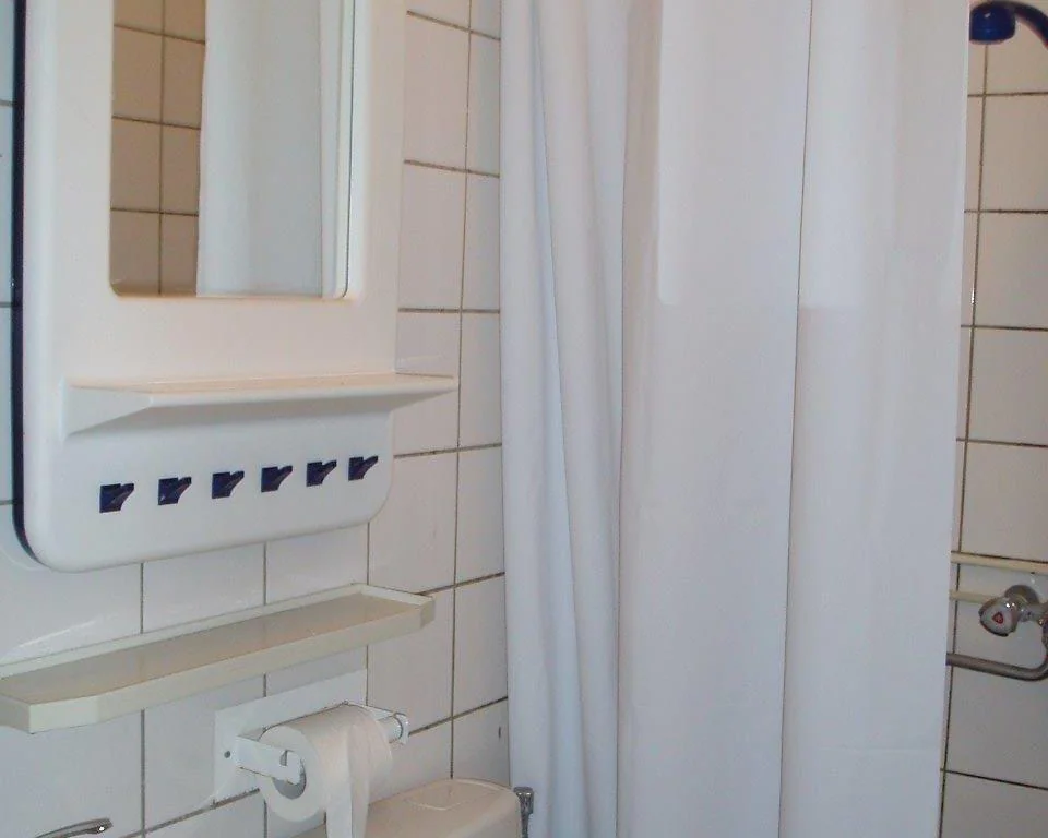Foto van de Kamer gelegen aan de Oppert in Rotterdam