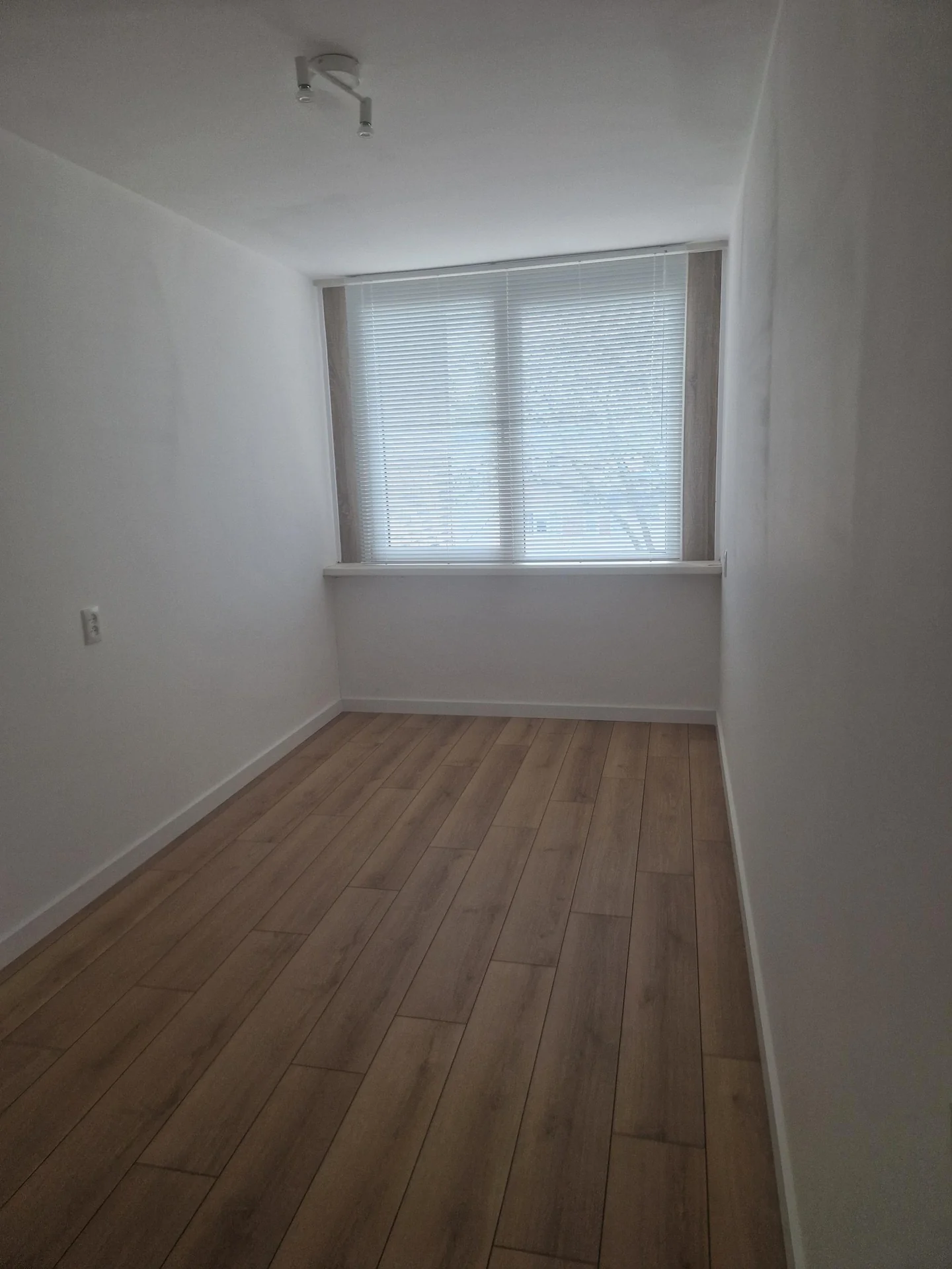Foto van de Kamer gelegen aan de Kuilsenhofweg in Amsterdam