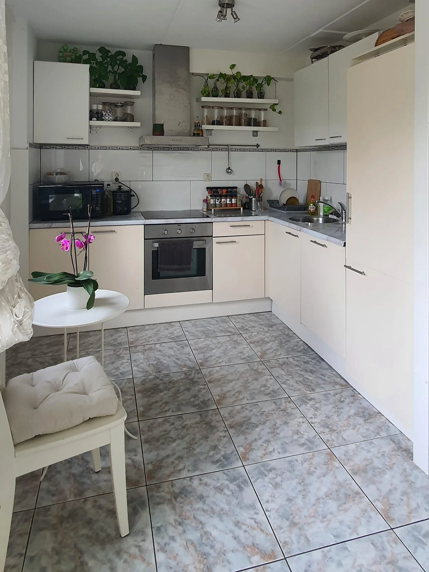 Foto van de Kamer gelegen aan de Jarasingel in Amsterdam