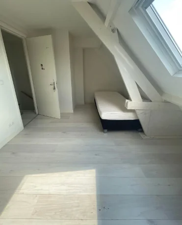 Foto van de Kamer gelegen aan de Heezerweg in Eindhoven