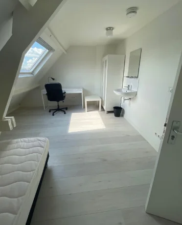 Foto van de Kamer gelegen aan de Heezerweg in Eindhoven