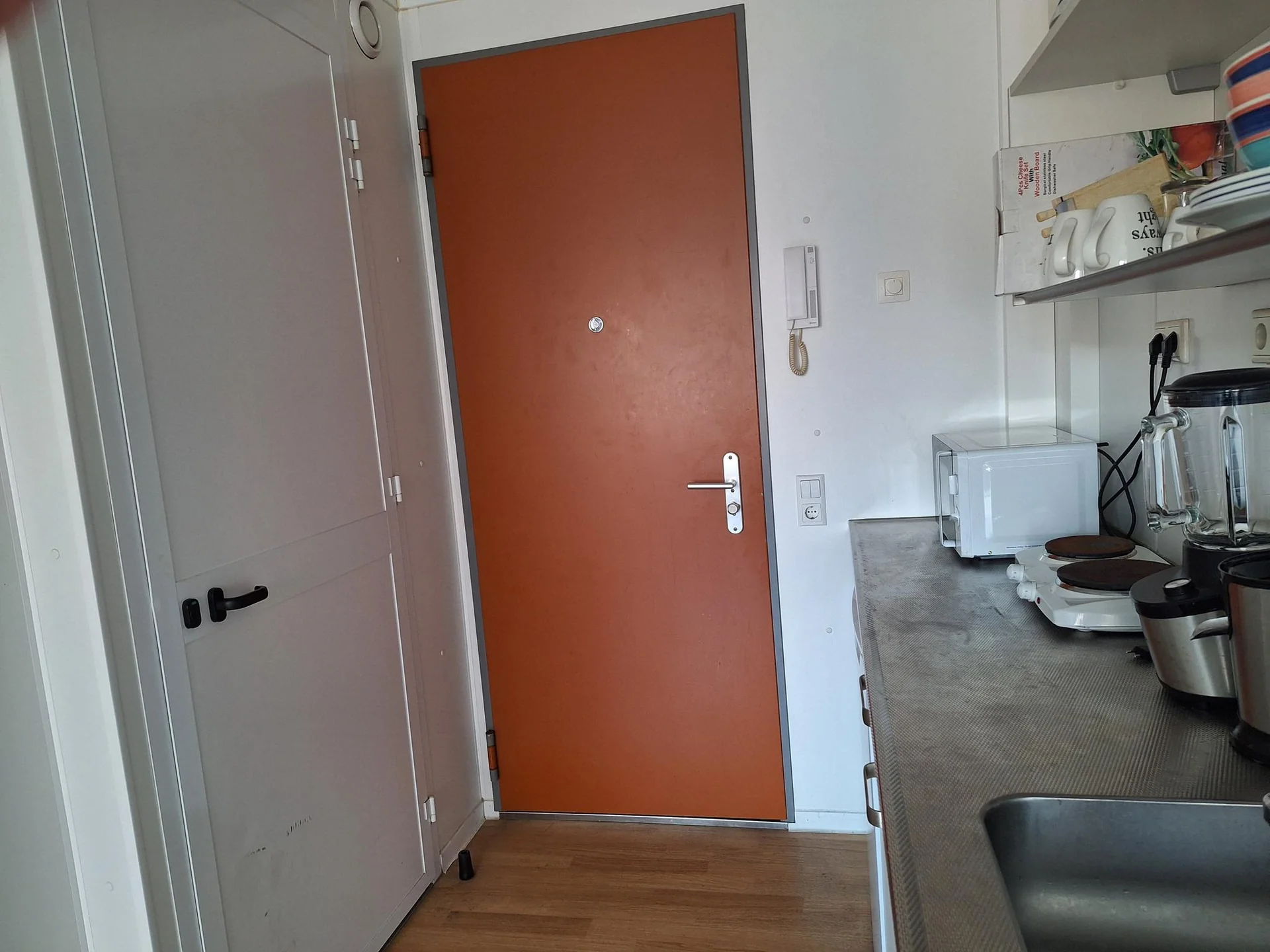 Foto van de Studio gelegen aan de Darlingstraat in Amsterdam