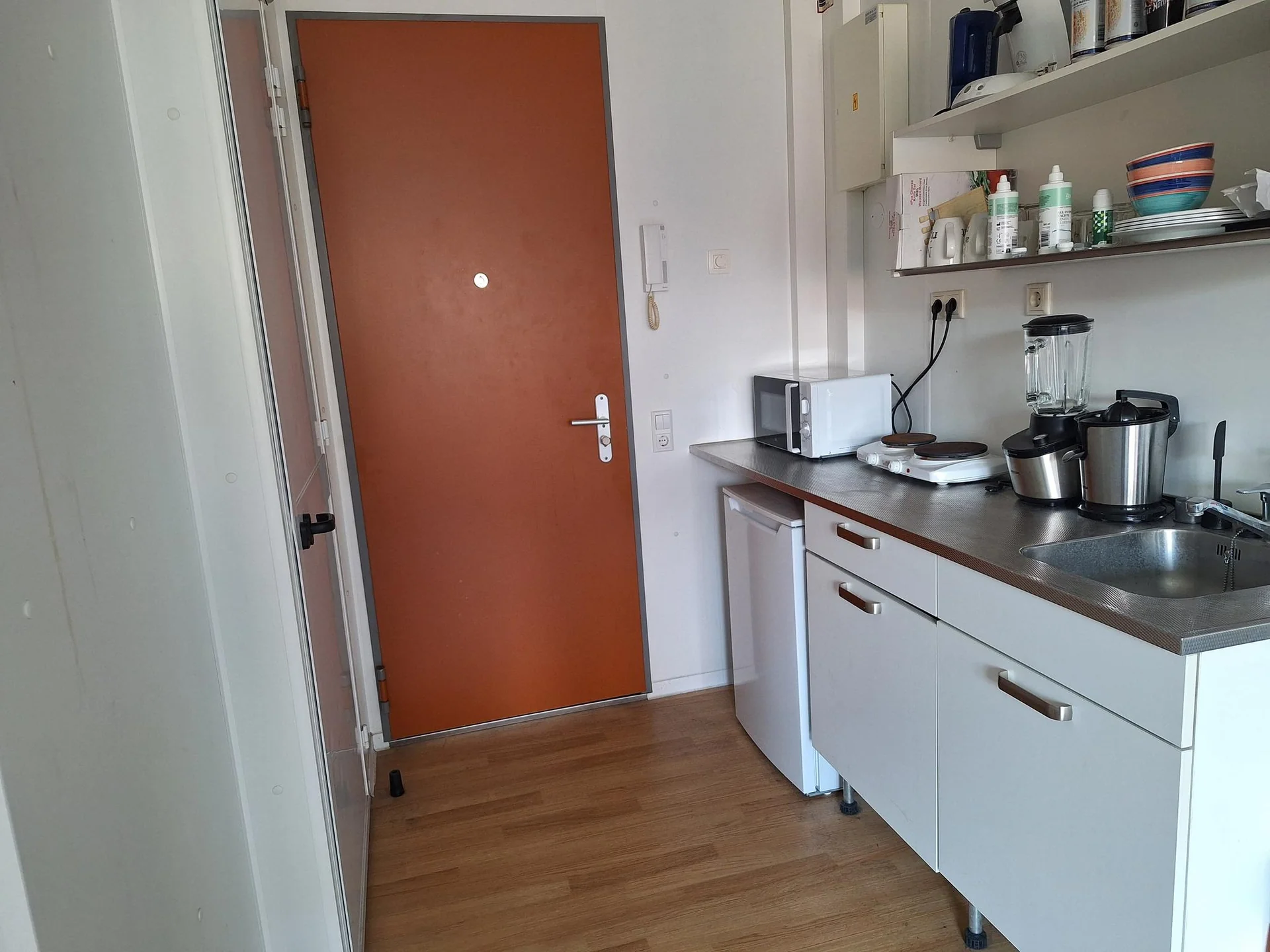 Foto van de Studio gelegen aan de Darlingstraat in Amsterdam