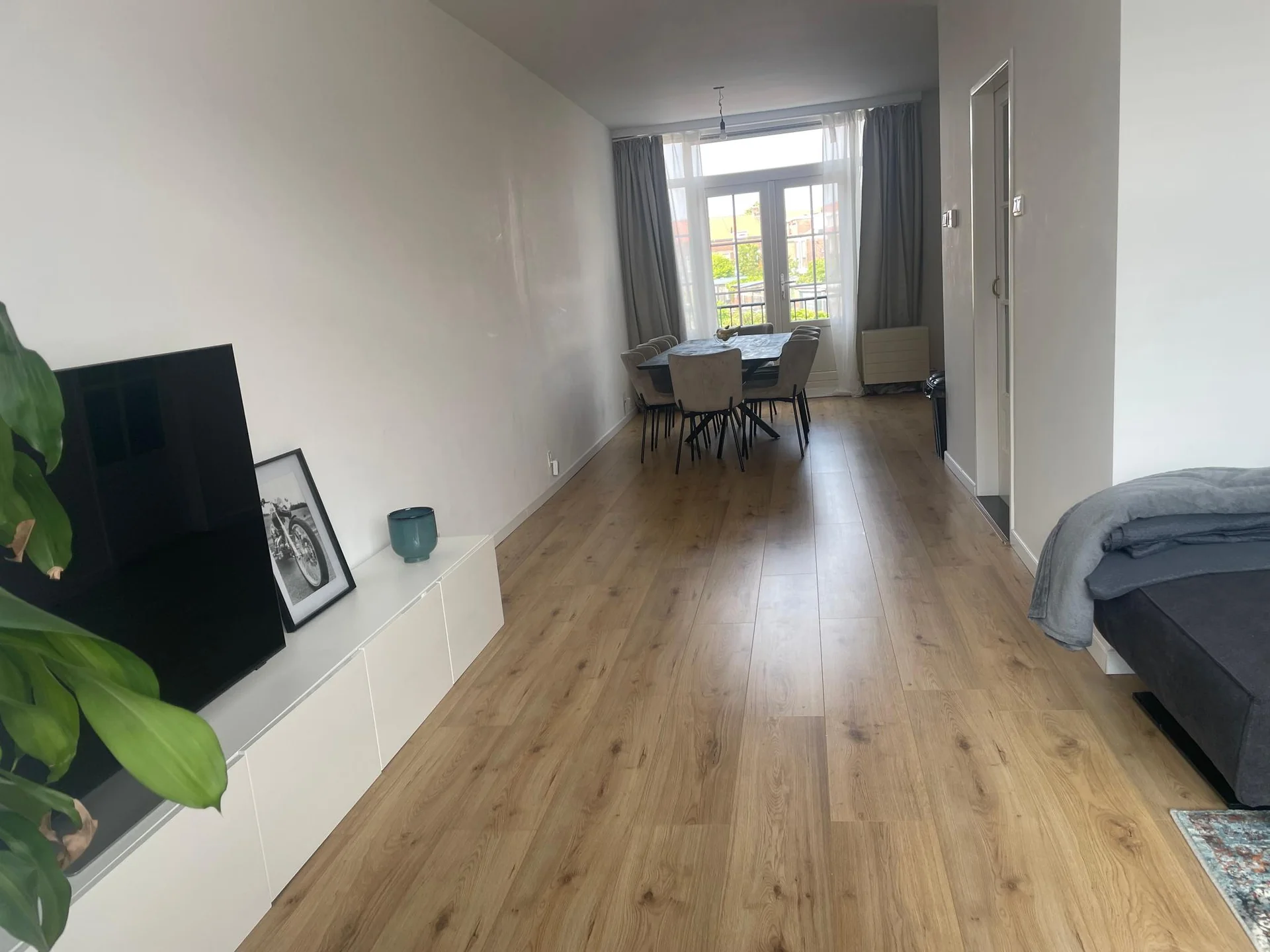 Foto van de Kamer gelegen aan de Henriette Roland Holststraat in Vlaardingen