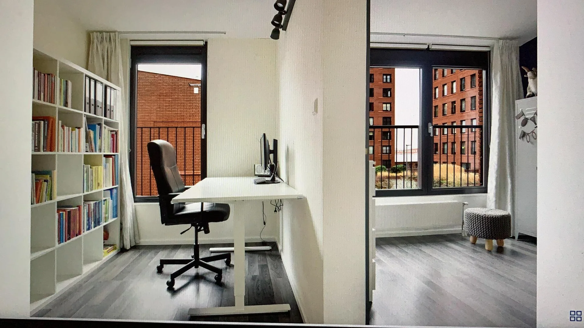 Foto van de Kamer gelegen aan de Simon Carmiggelthof in Den Haag