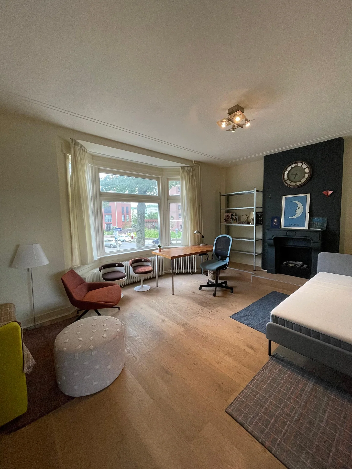 Foto van de Kamer gelegen aan de Van Hogenhoucklaan in Den Haag